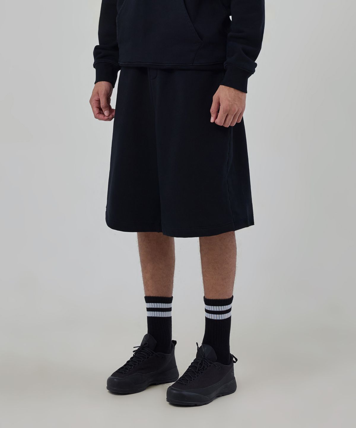 스페리(SPERRY) 와이드 버뮤다 팬츠_블랙 [SPRO_0001]