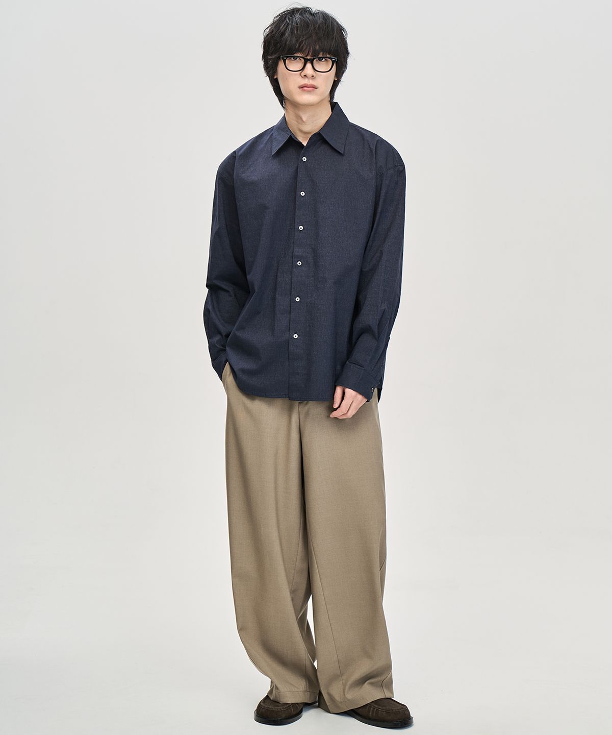 프레리(PRAIRIE) 컴포트 섀도우 스트라이프 셔츠 (NAVY)