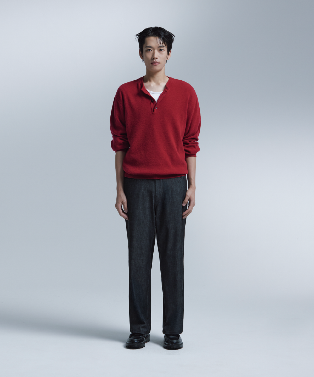 넌블랭크(NONBLANK) 파인 얀 데일리 헨리넥 니트_RED
