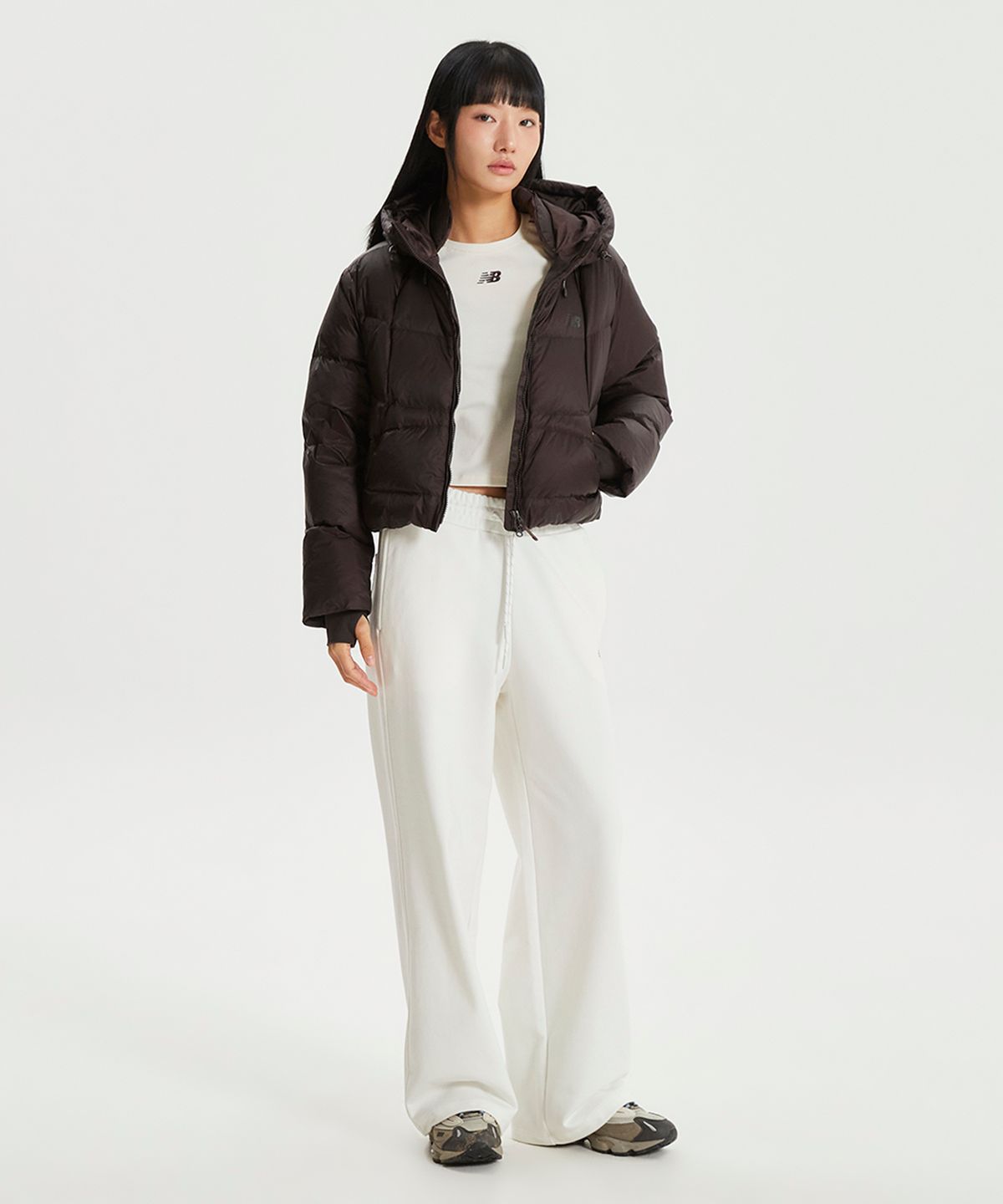 뉴발란스(NEW BALANCE) NBNPF4W072 / WOMEN 플라잉 후드형 숏다운 (BROWN)