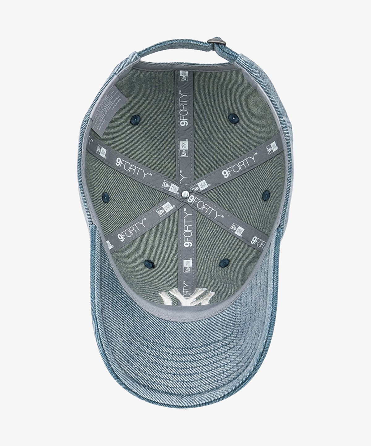 뉴에라(NEW ERA) MLB 뉴욕 양키스 스노우 워싱 데님 언스트럭쳐 볼캡 라이트 블루
