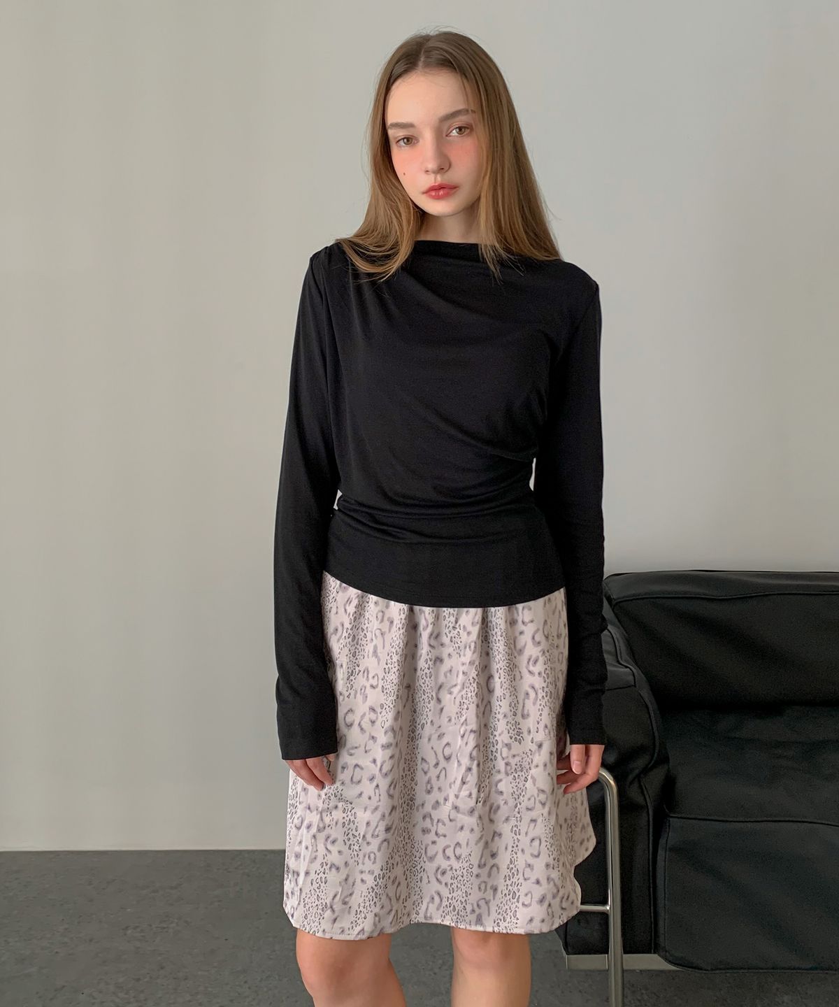 바스카라(VASCARA) Leopard Mix Midi Skirt