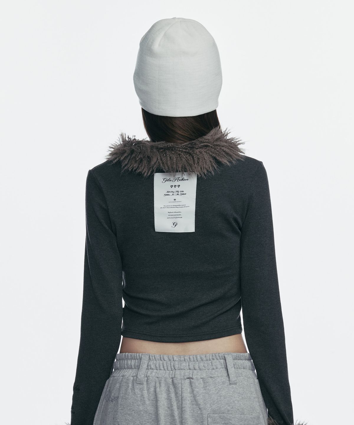 길라아카이브(GILAARCHIVE) CROSS PATCHED LOGO BEANIE_IVORY