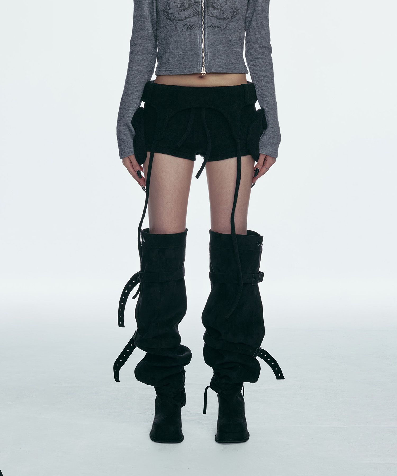 길라아카이브(GILAARCHIVE) BOLD LOGO POCKET KNIT SHORTS_BLACK