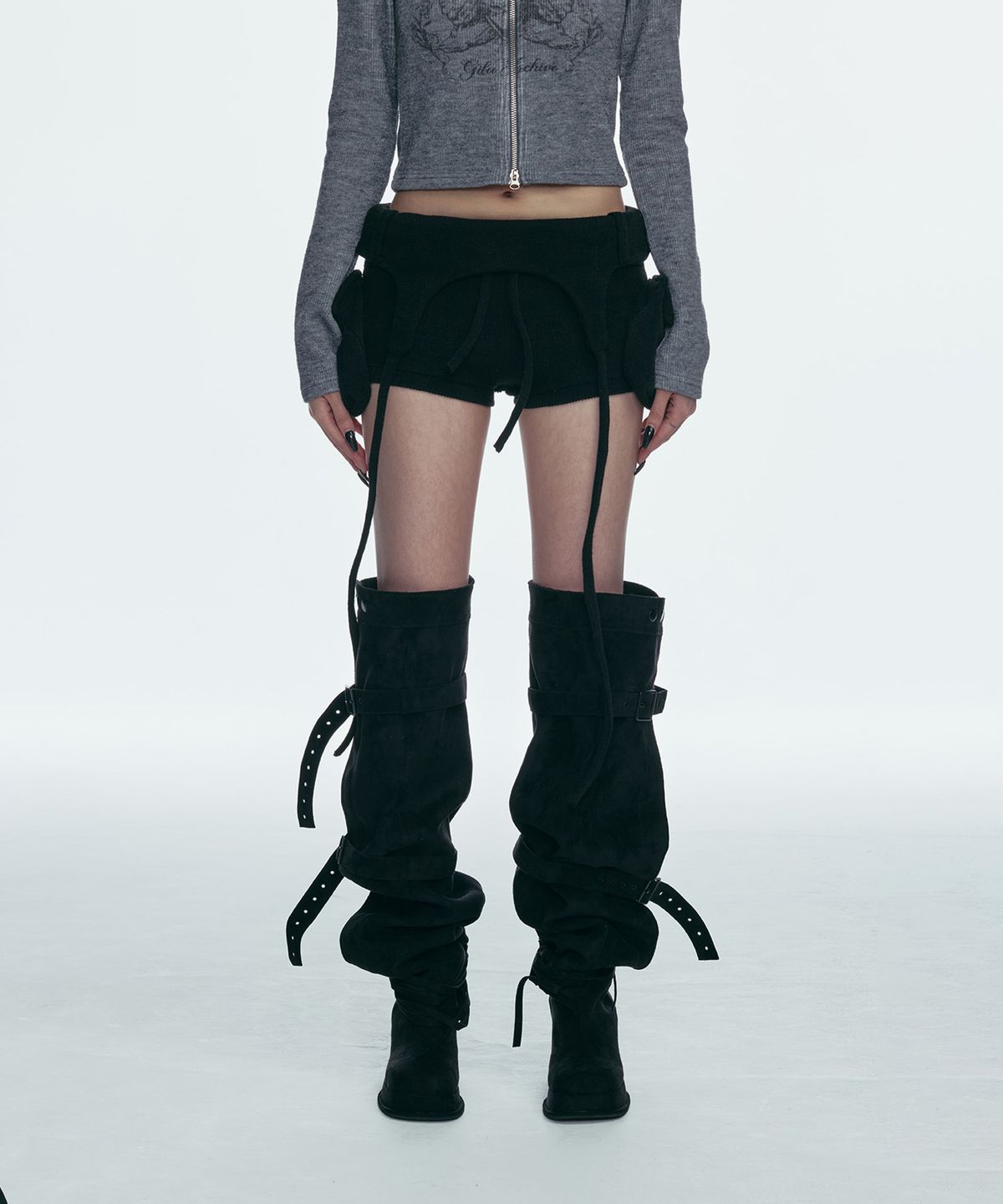 길라아카이브(GILAARCHIVE) BOLD LOGO POCKET KNIT SHORTS_BLACK