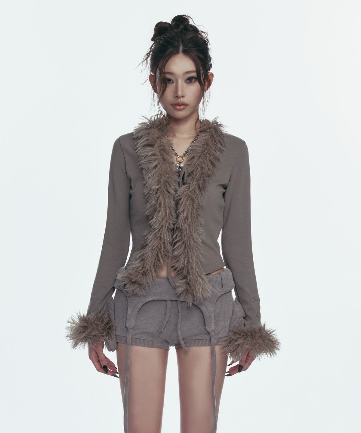 길라아카이브(GILAARCHIVE) FUR TRIMMING CARDIGAN_BEIGE