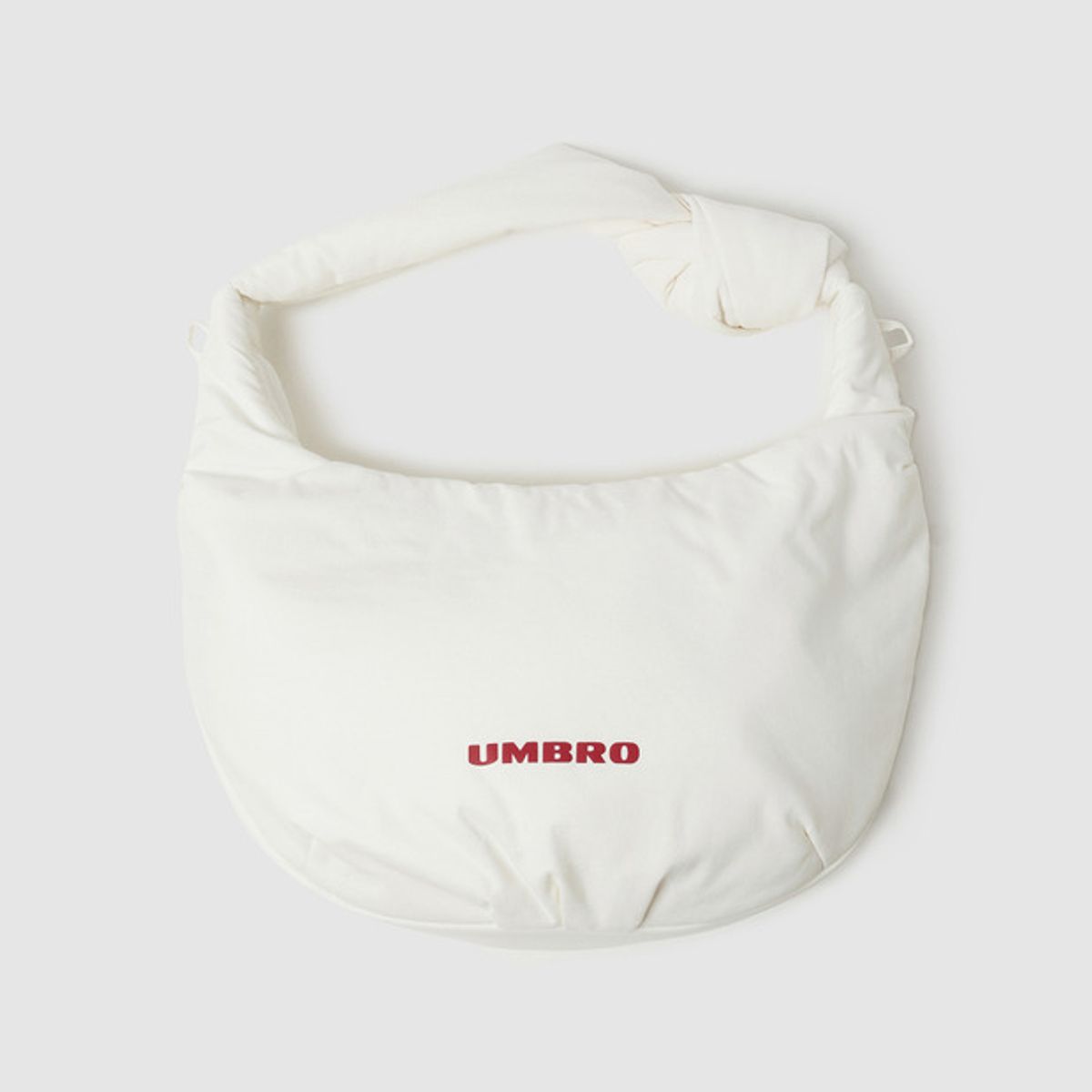 엄브로(UMBRO) 패디드 타이 2WAY 미니백 아이보리 UQ422CBGO1