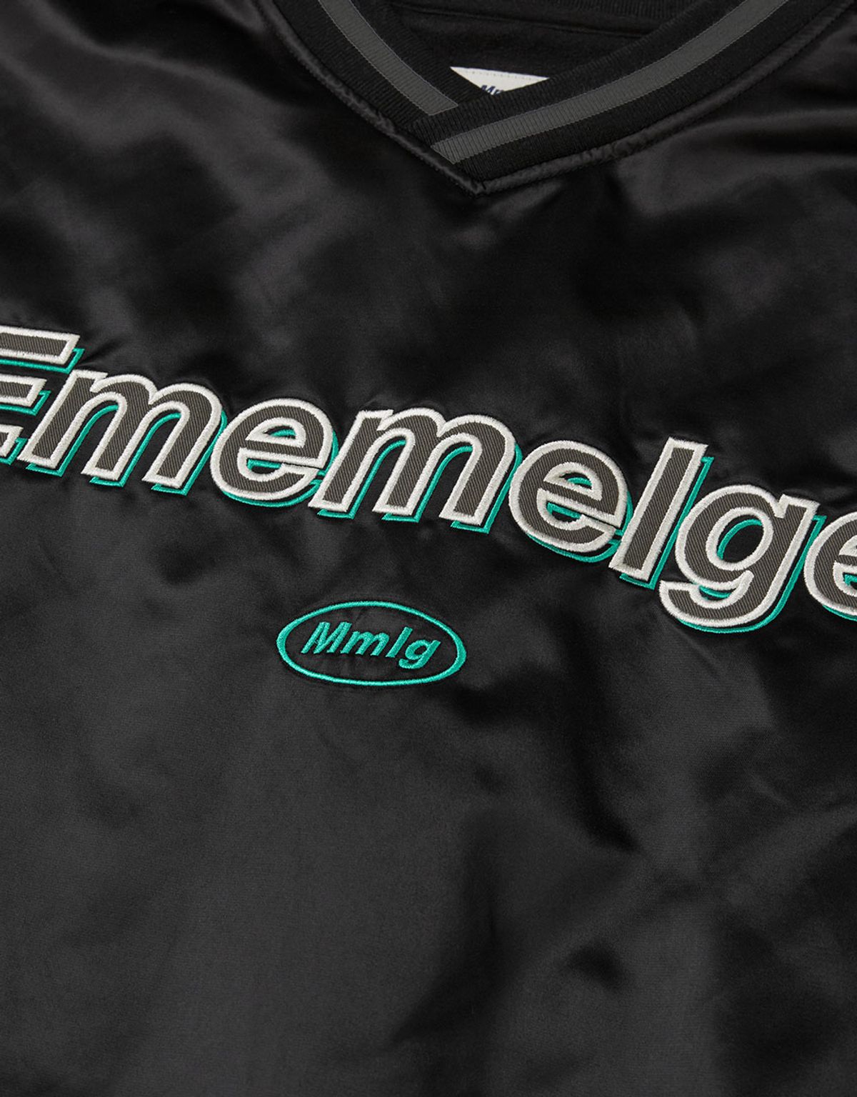엠엠엘지(MMLG) [Mmlg] EM SATIN SPORTS PULLOVER (BLACK)