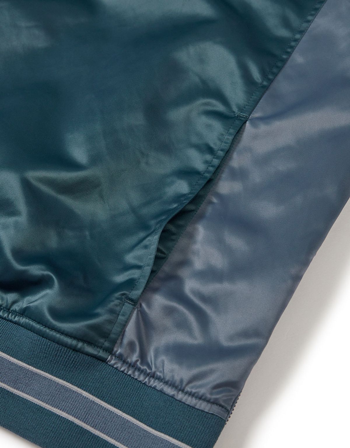 엠엠엘지(MMLG) [Mmlg] EM SATIN SPORTS PULLOVER (DEEP TURQUOISE)