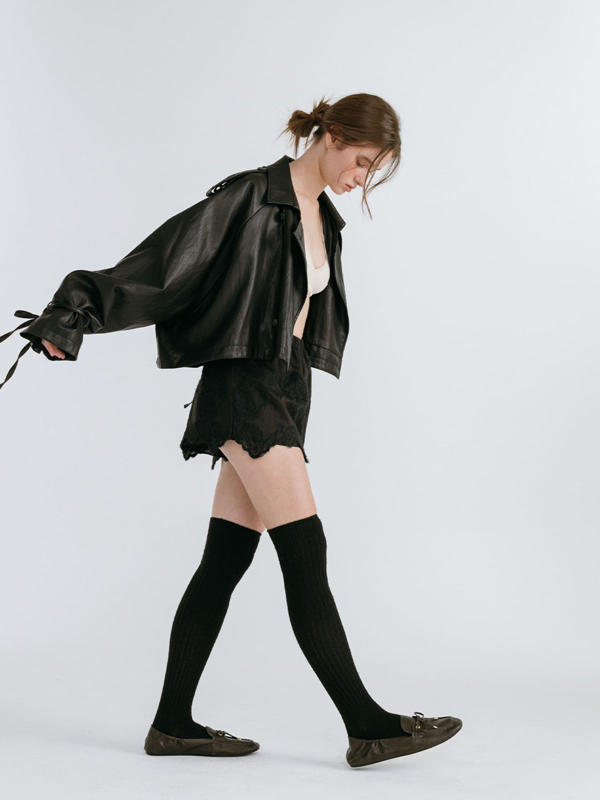 모이페어(MOIFAIRE) [연우 PICK] LEATHER STRAP TRENCH JACKET / BLACK