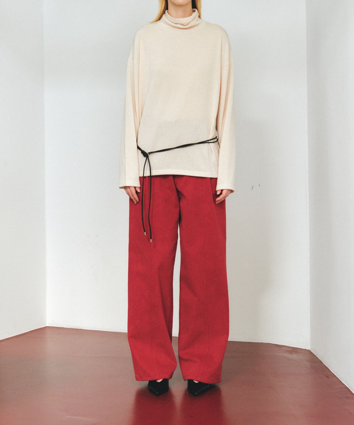 앤테(AENTE) PEACH COTTON WIDE PANTS - VINTAGE RED