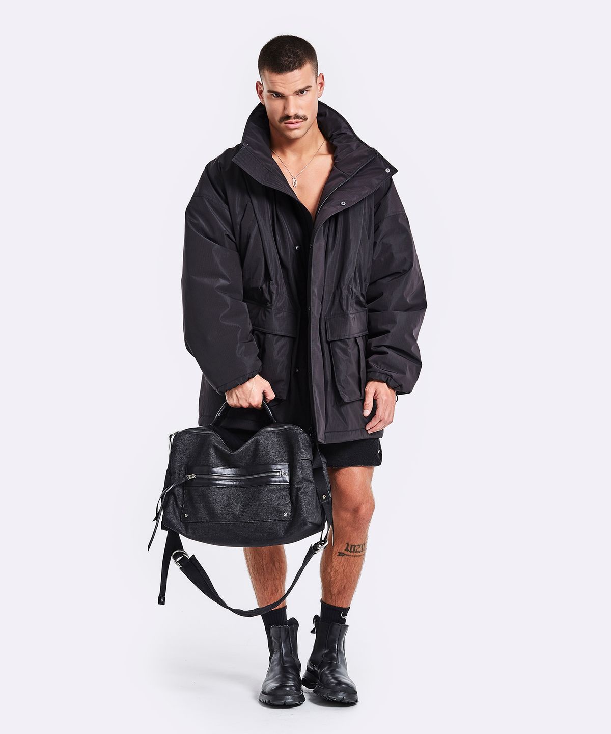51퍼센트(51PERCENT) Shawl parka - black