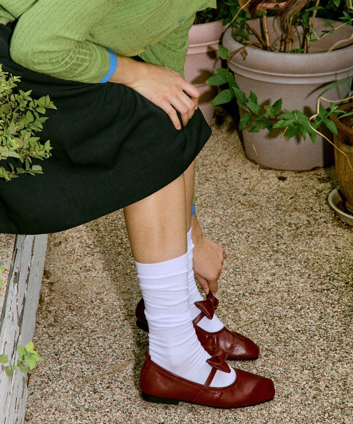 스퍼(SPUR) Odd Soft Bow Ribbon Flats 플랫 슈즈 1.5cm -VA9018 (3color)