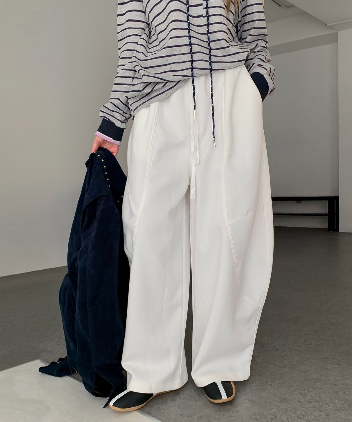 바스카라(VASCARA) Oversized Fit String Banding Pants (2colors)