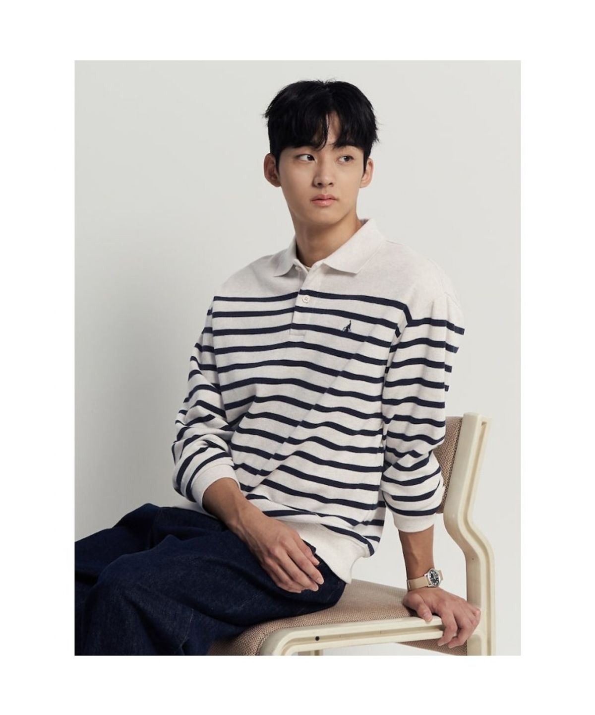 빈폴 멘(BEANPOLE MEN) 캐주얼 니트라이크 스트라이프 칼라넥 맨투맨  아이보리