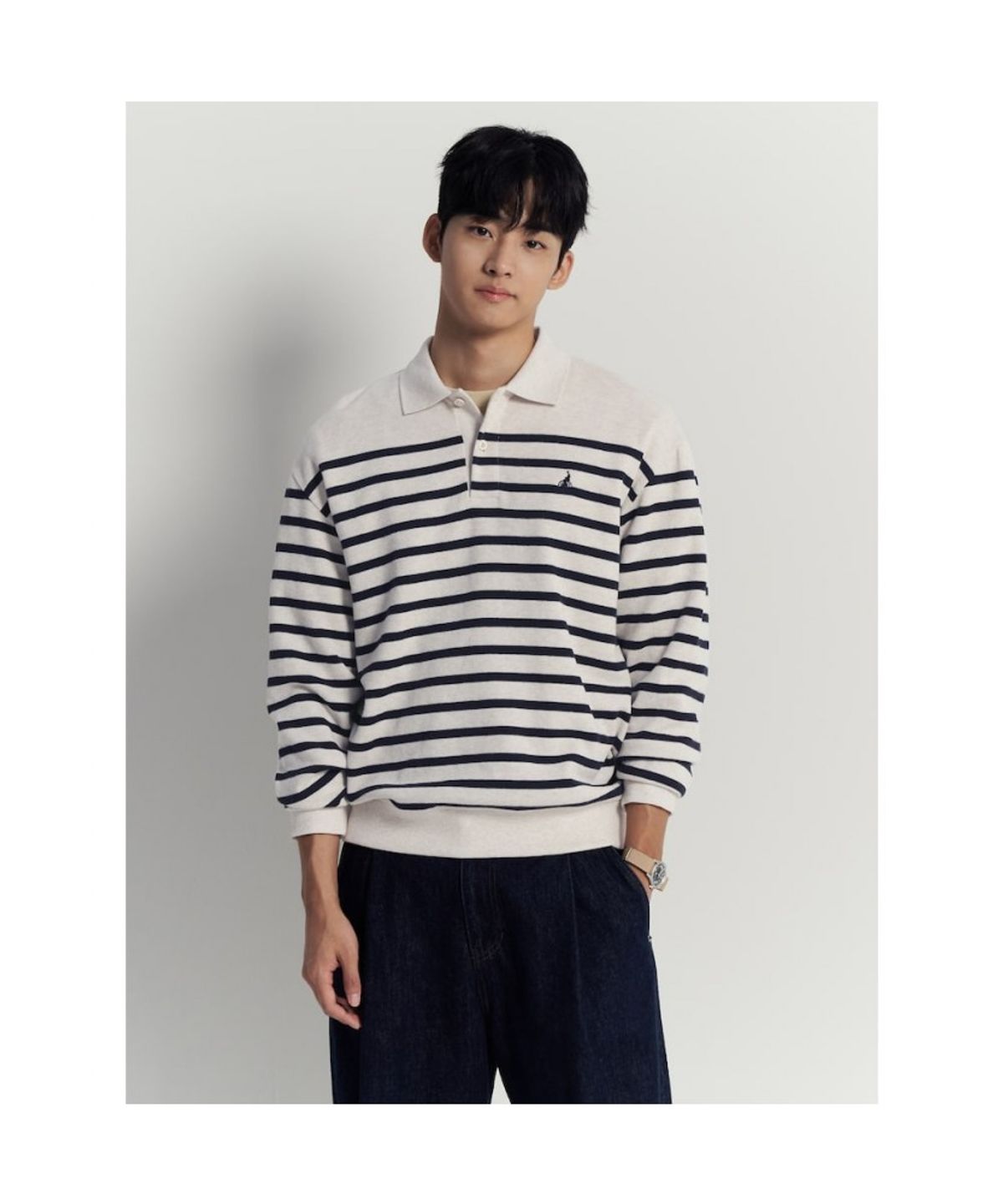빈폴 멘(BEANPOLE MEN) 캐주얼 니트라이크 스트라이프 칼라넥 맨투맨  아이보리