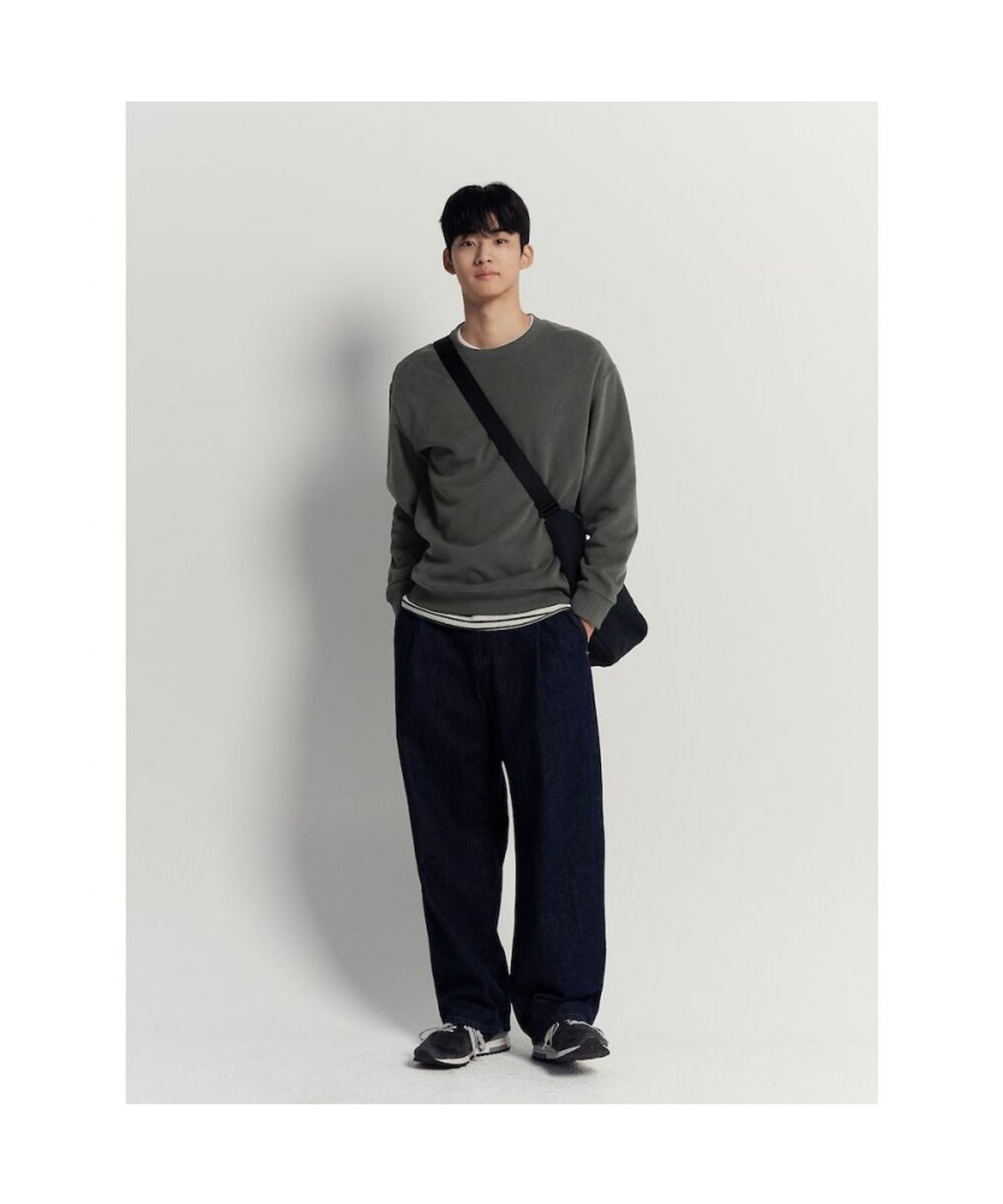 빈폴 멘(BEANPOLE MEN) 캐주얼 니트라이크 라운드 풀오버  카키