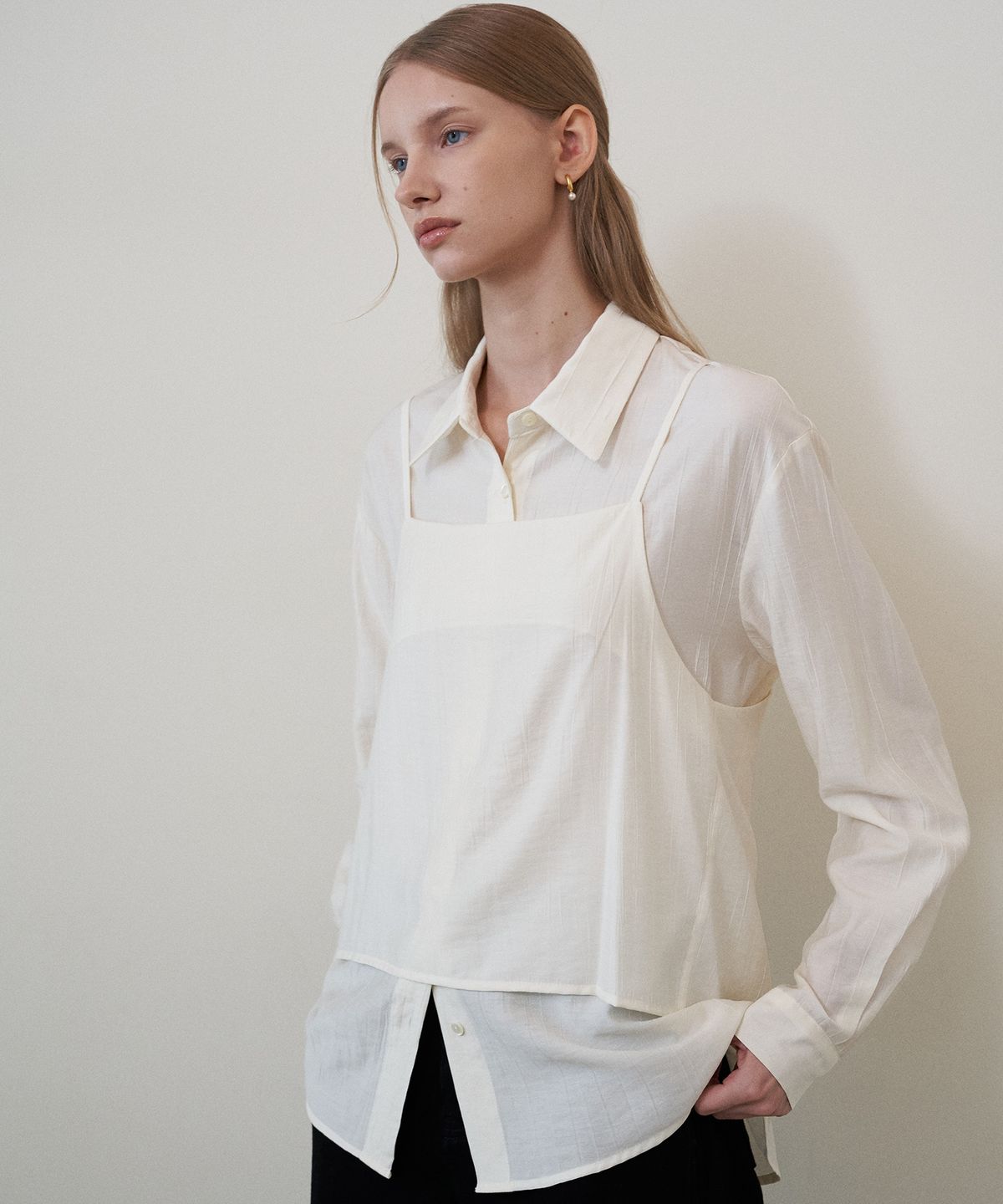 플로브(FLOVE) LAYERING PAGE BLOUSE IV