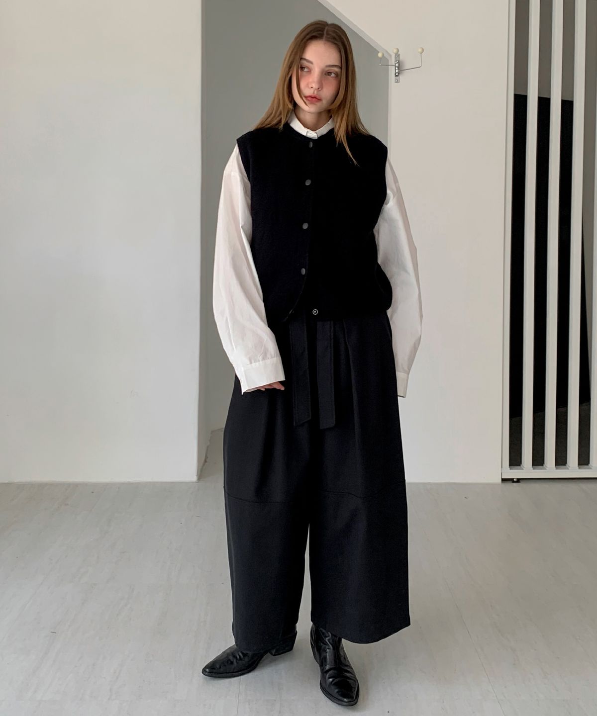 바스카라(VASCARA) Snap Button Knit Vest (4colors)