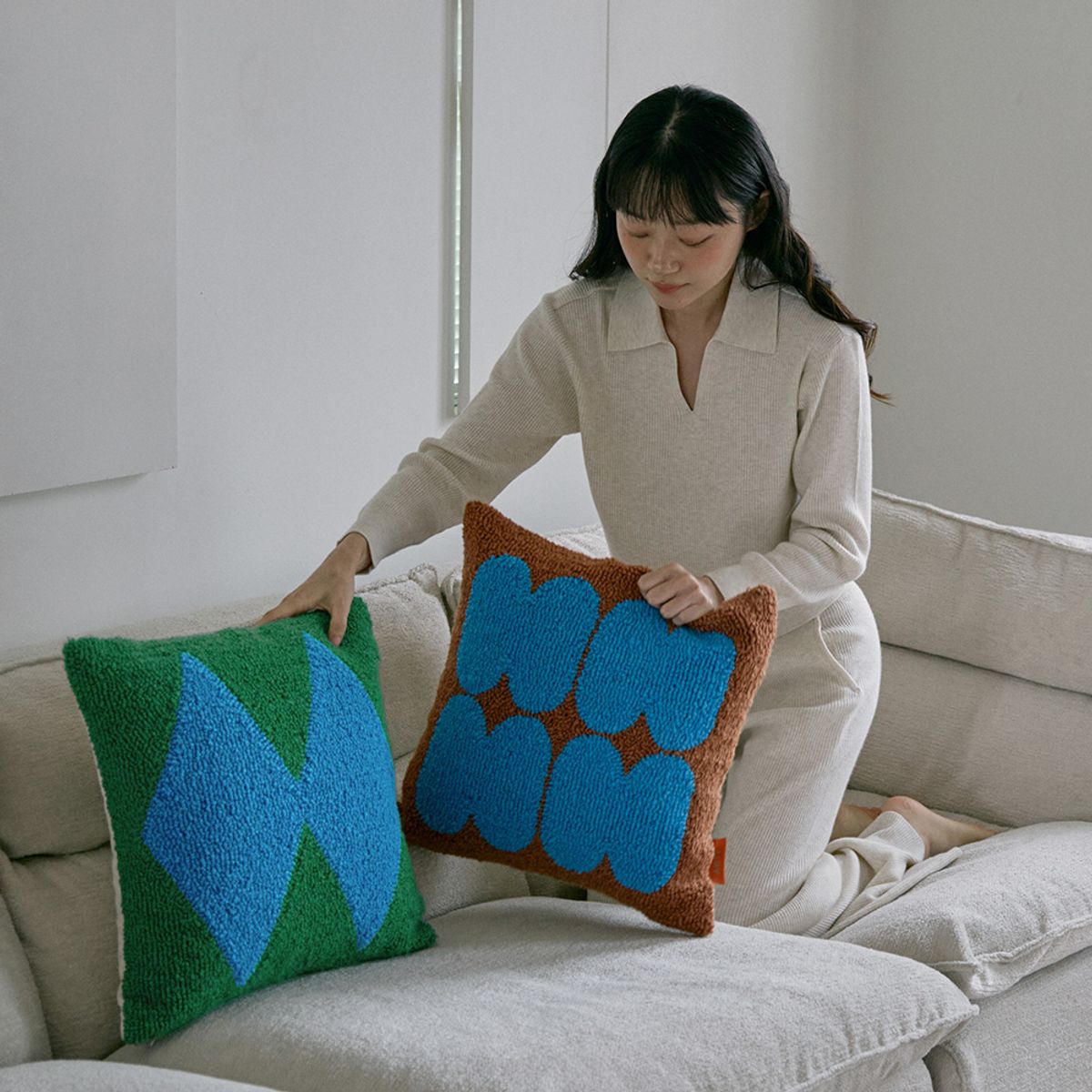 보웰(BOWELL) [BWTZ] 몽글몽글 양털 뽀글이 쿠션커버 45x45 4종