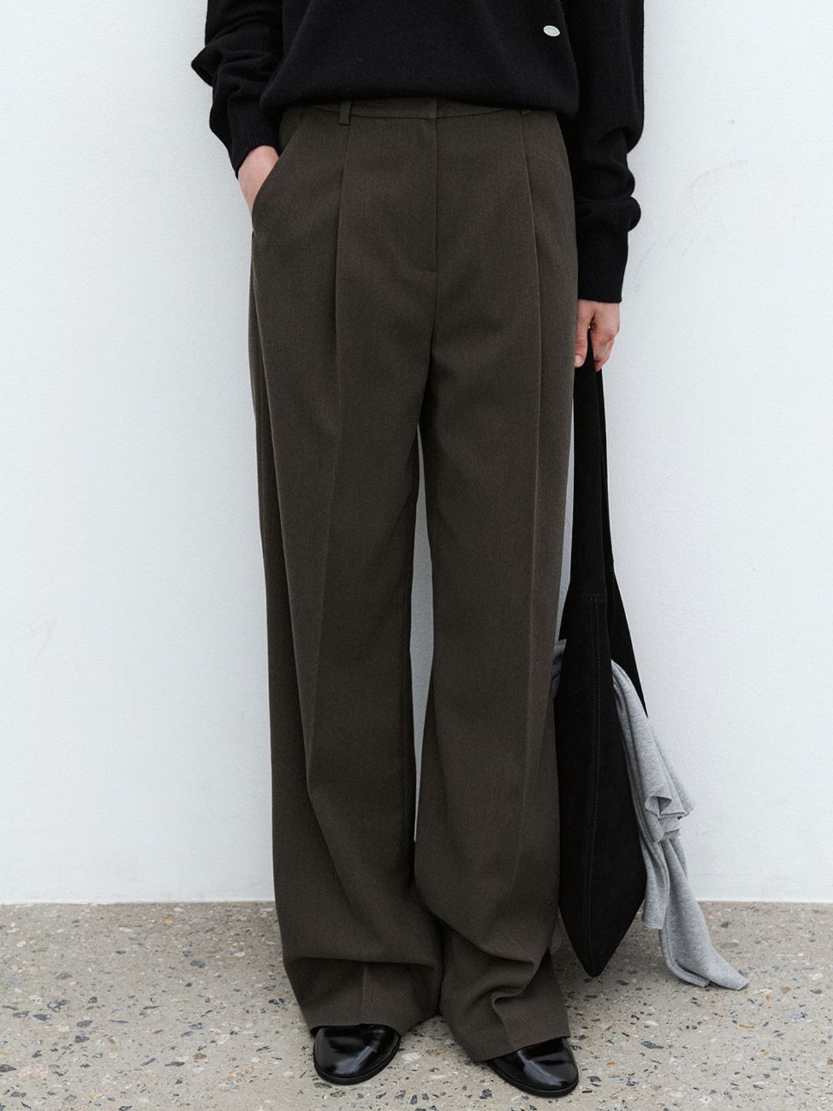아틀리에 나인(ATELIER NAIN) ESSENTIAL WINTER TUCK PANTS(PT-5685)