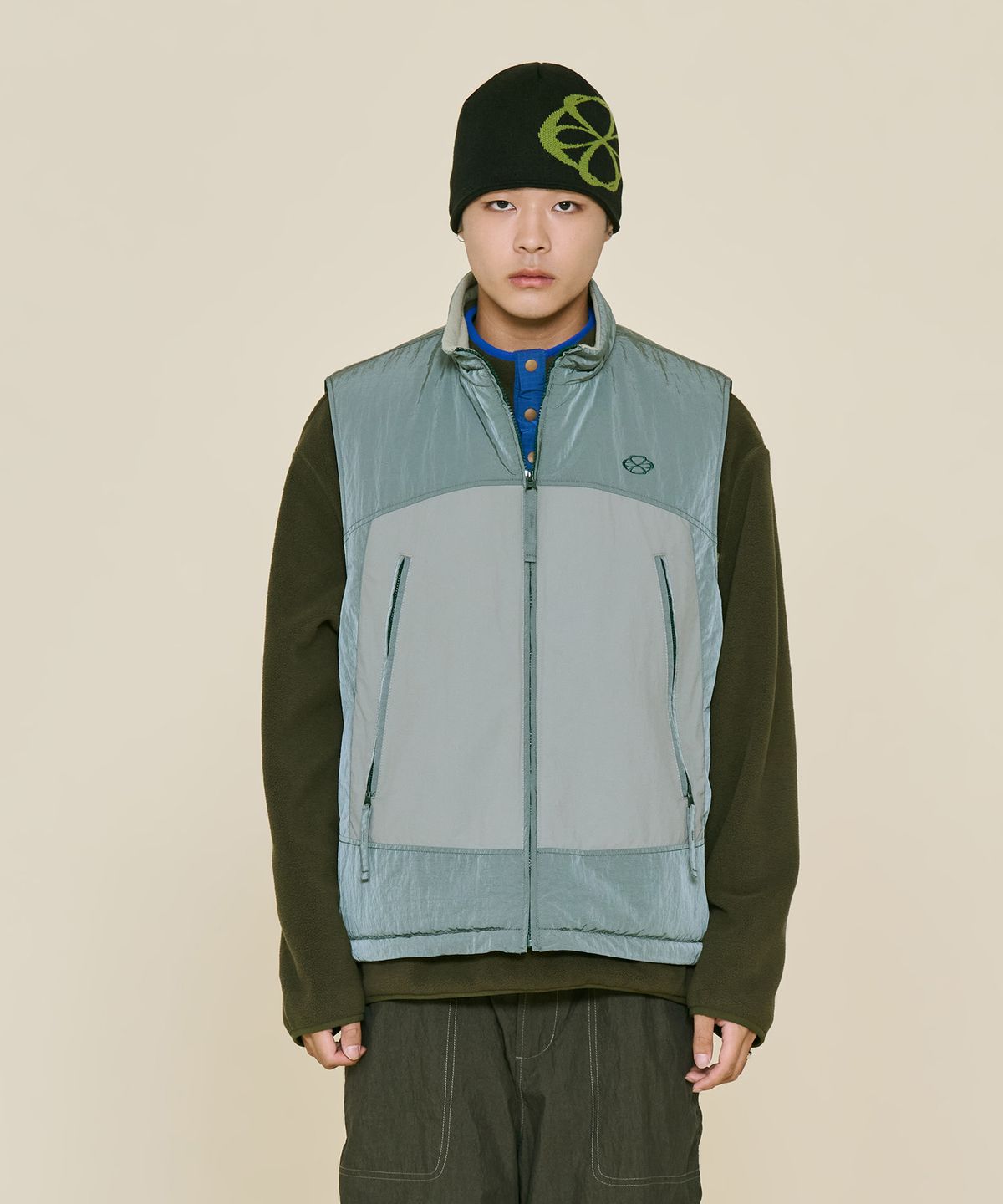 논타입(NONTYPE) SECTOR PADDED VEST (SAGE GREEN)