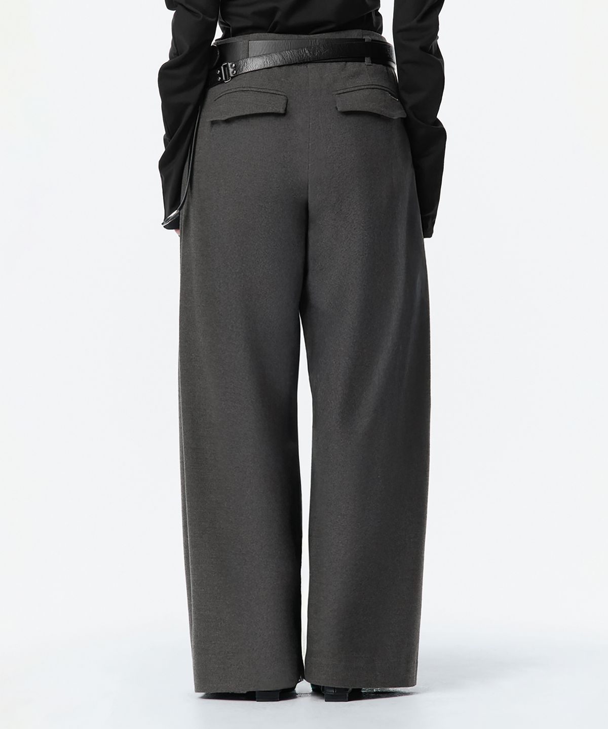트리밍버드(TREEMINGBIRD) Wide Wool Tuck Slacks [ Gray ]