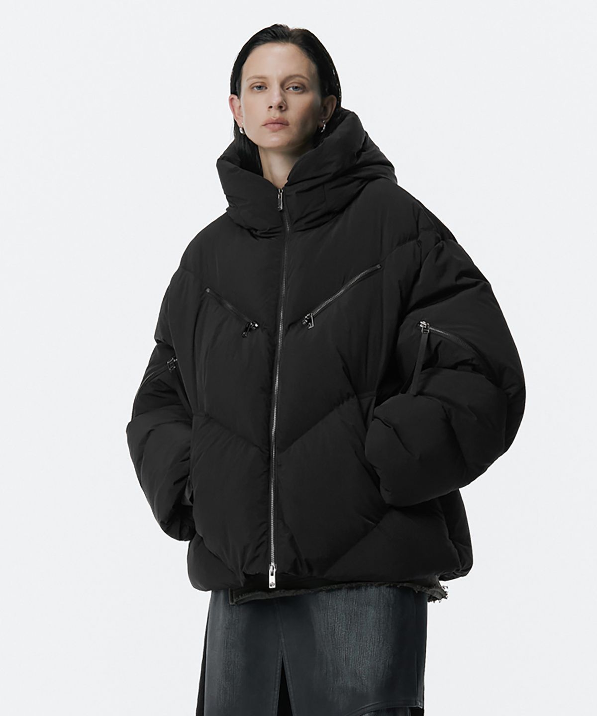 트리밍버드(TREEMINGBIRD) High Neck Hooded Duck Down Padding [ Black ]