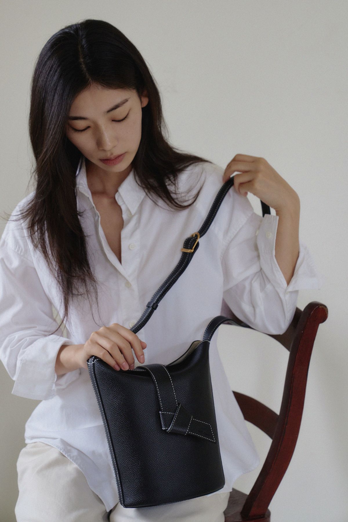 므닝(MENING) 마노에뜨 백_잉크스톤