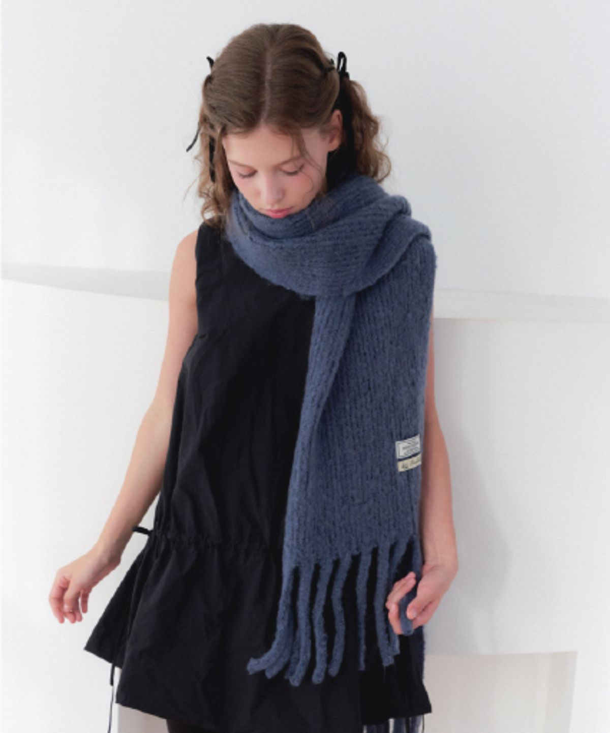 래니래니(RENNYRENNIE) KITTEN HAIRY MUFFLER - 키튼 헤어리 머플러 [ FEATHER BLUE ]