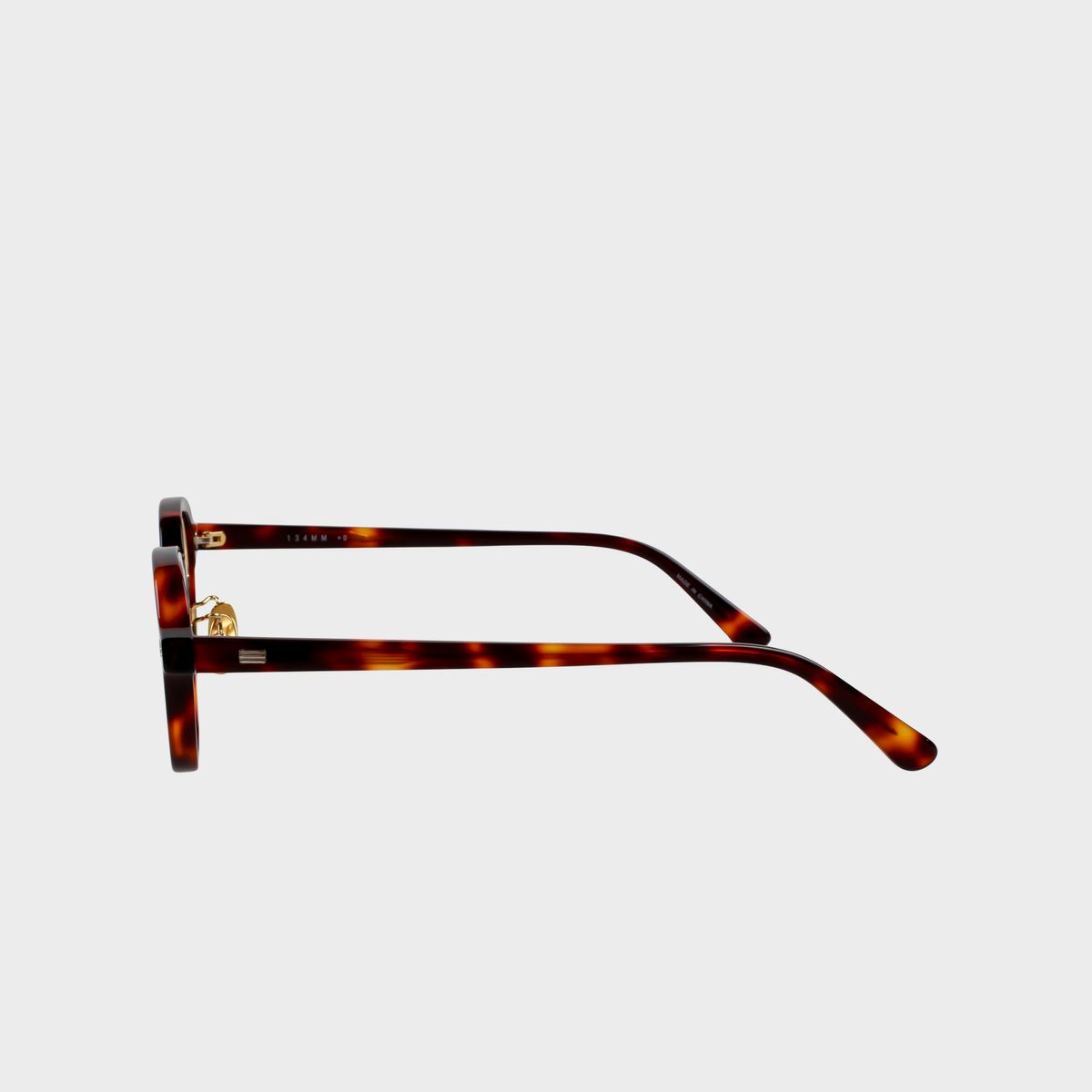 일삼사엠엠(134MM) OVAL Vintage Havana
