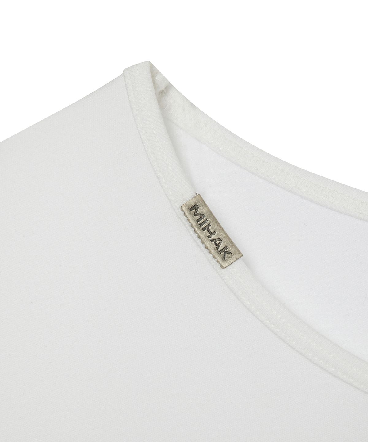 미학(MIHAK) 메탈 클립 유넥 티셔츠 (WHITE)