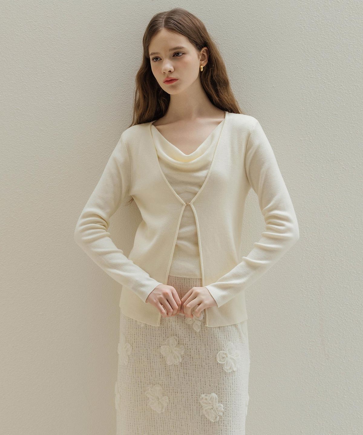 로트르드민(LAUTREDE MIN) Cowl buckle  Ivory knit