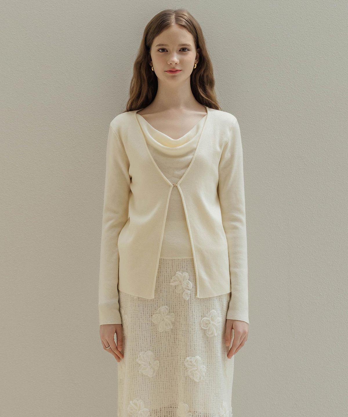 로트르드민(LAUTREDE MIN) Cowl buckle  Ivory knit