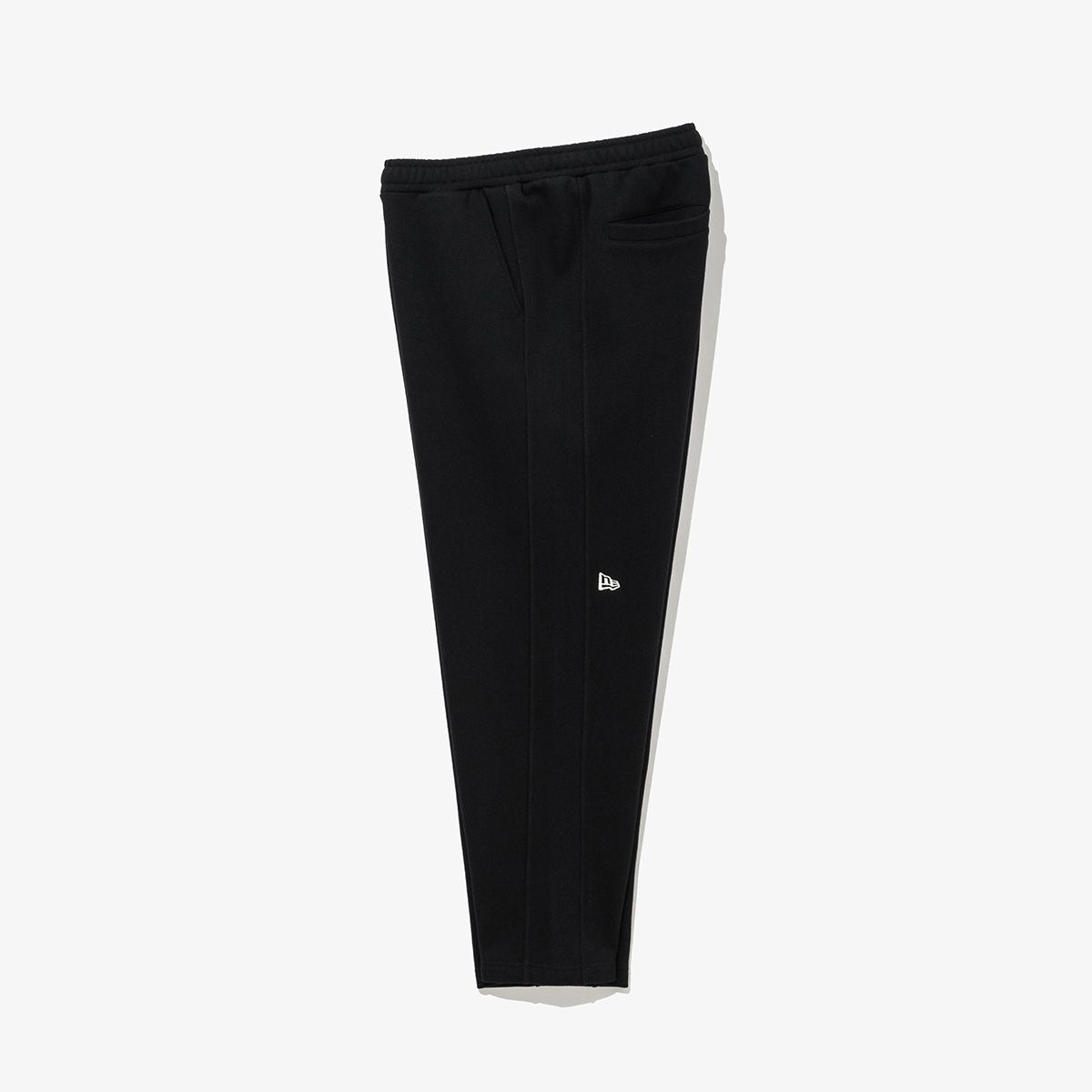 뉴에라(NEW ERA) 25FW 에센셜 스웨트 팬츠 블랙 14742090