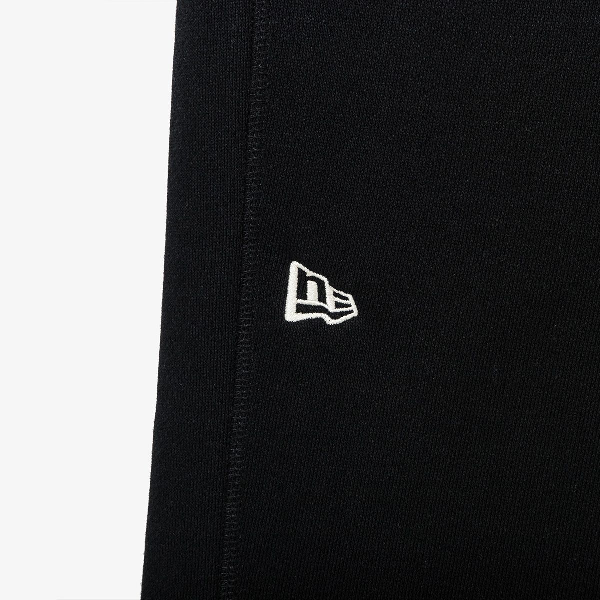 뉴에라(NEW ERA) 25FW 에센셜 스웨트 팬츠 블랙 14742090