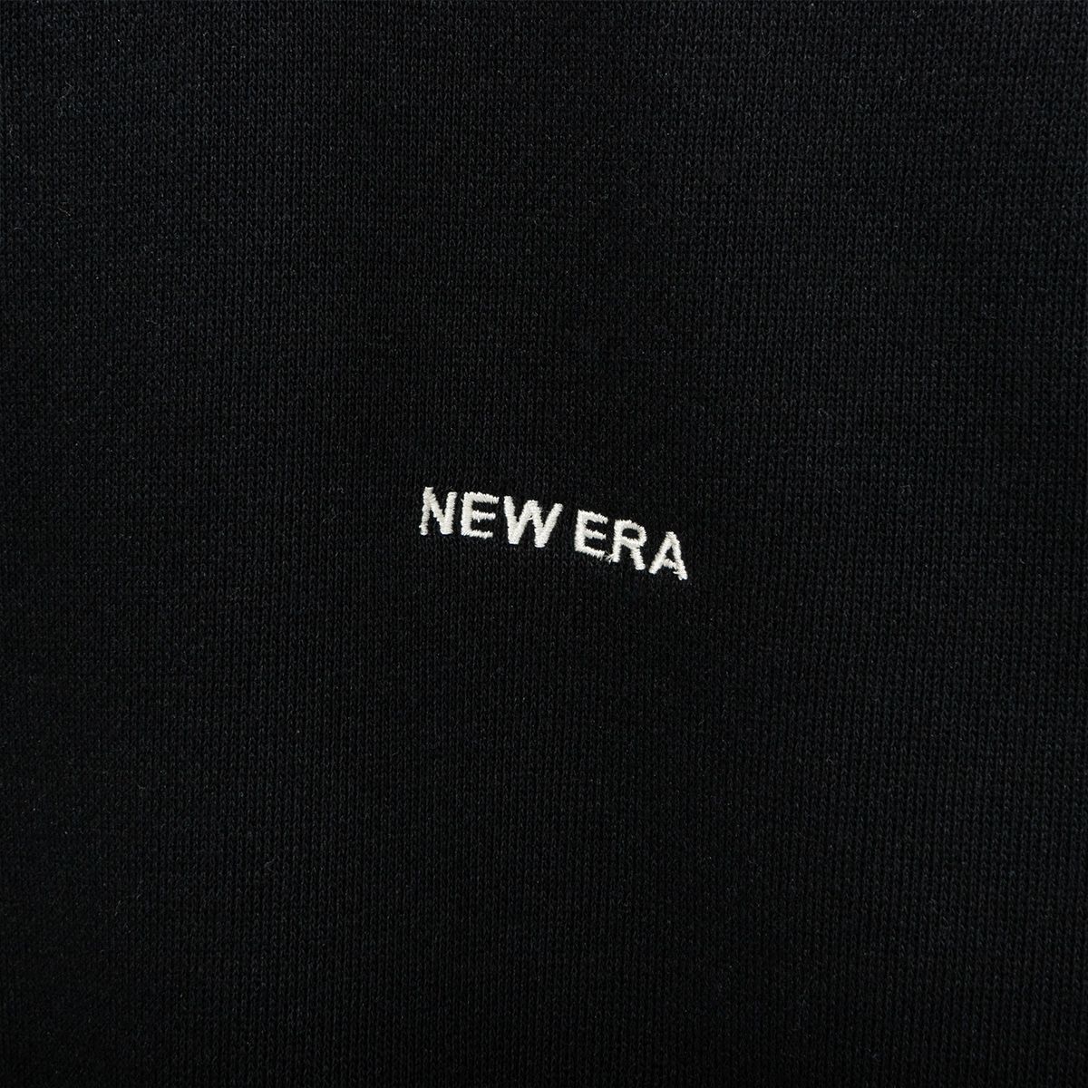 뉴에라(NEW ERA) 25FW 에센셜 크루넥 맨투맨 블랙 14742092