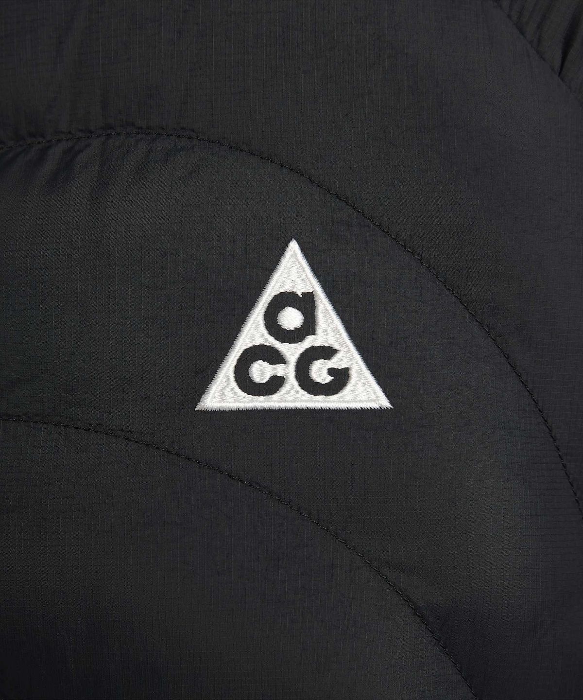 나이키(NIKE) ACG 라바 플로우 써마 핏 ADV 재킷 W - 블랙:서밋 화이트 / HM9964-010