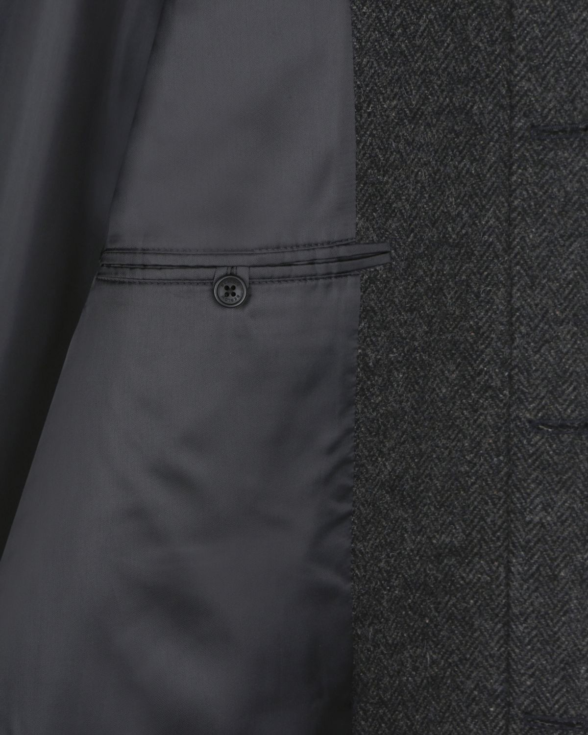 비슬로우(BESLOW) [비슬로우X데릭]OVERSIZED HERRINGBONE ALPACA MAC COAT CHARCOAL HERRINGBONE