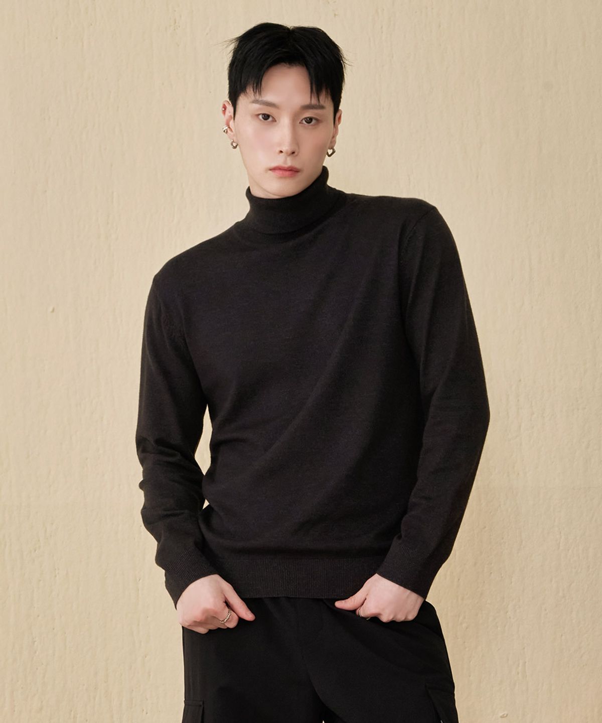 체이스컬트(CHASECULT) 남성 에센셜 터틀넥 스웨터-그레이