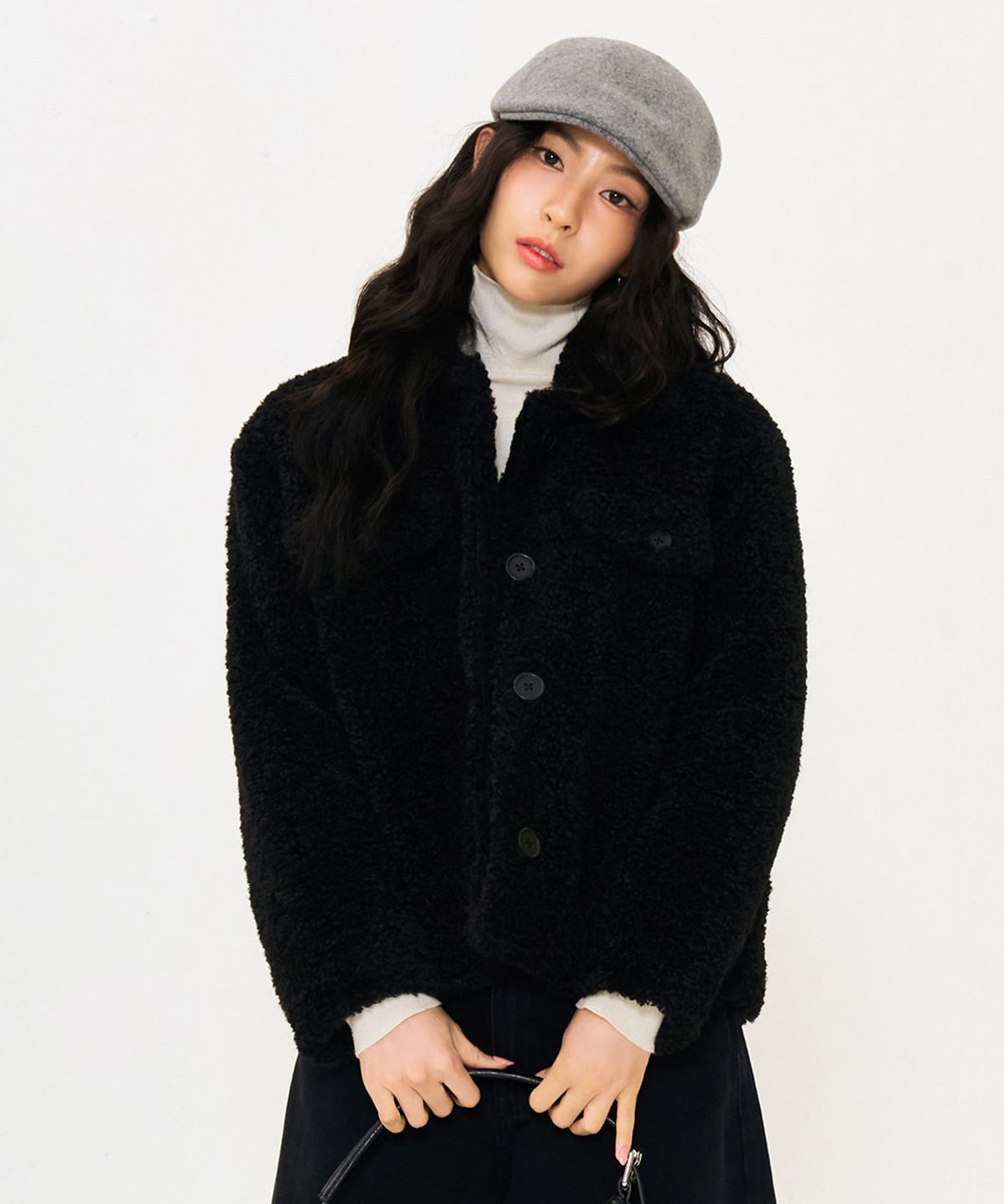 체이스컬트(CHASECULT) 여성 보아 카라 반코트-블랙