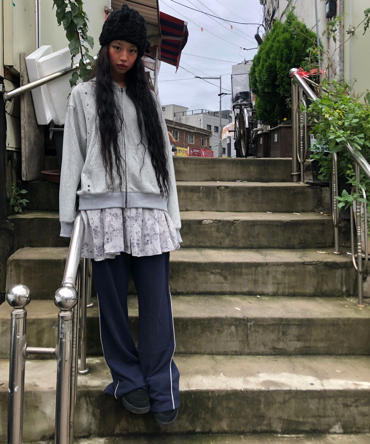 미쏘(MIXXO) 세미부츠컷 스웻팬츠_MIWTMFT26C