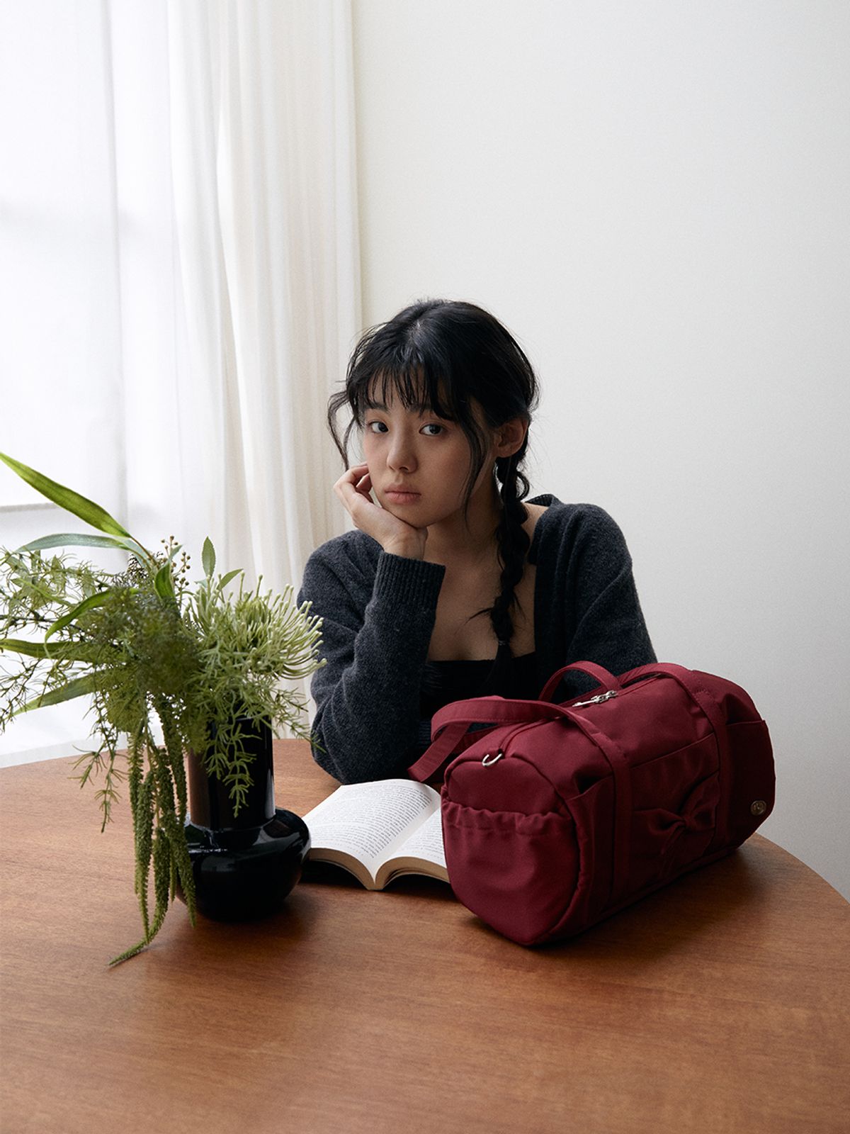 오부니(OVUNI) 플러피 리본백_루비 레드