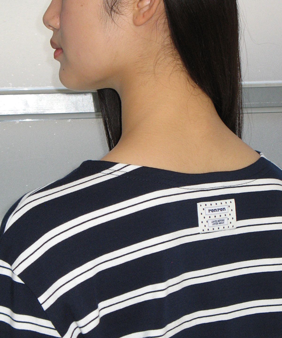 론론(RONRON) STAR PATCH APPLIQUE LONG SLEEVE NAVY STRIPE