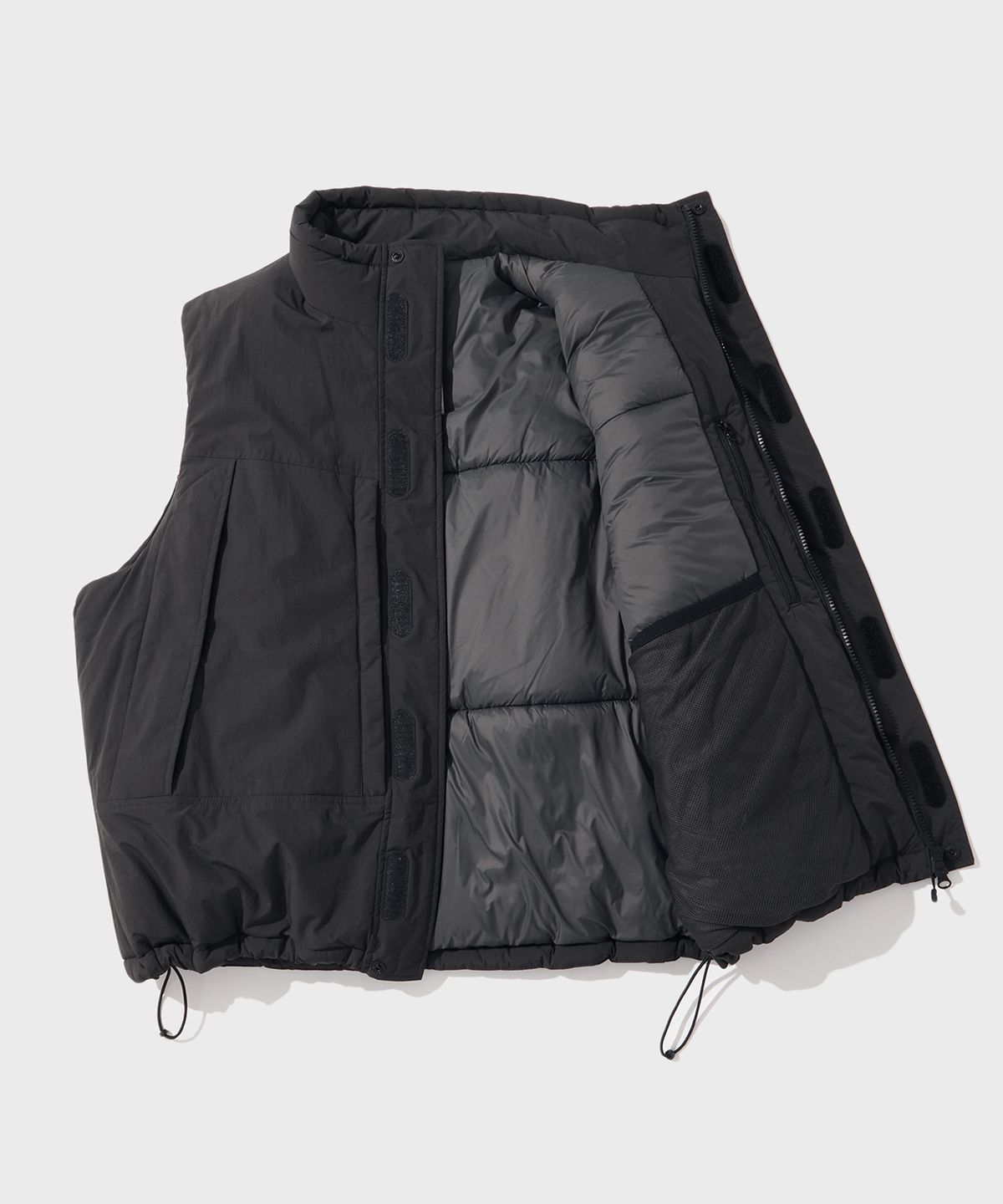 아웃스탠딩(OUTSTANDING) PRIMALOFT LEVEL 7 PCU VEST_BLACK