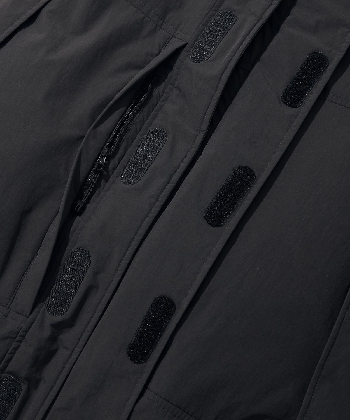 아웃스탠딩(OUTSTANDING) PRIMALOFT LEVEL 7 PCU VEST_BLACK