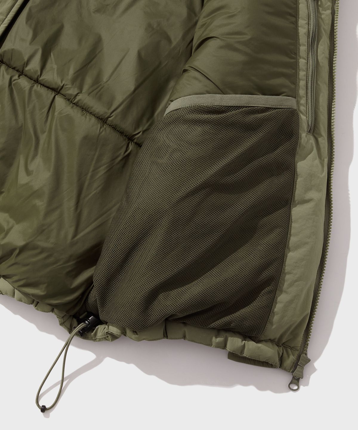 아웃스탠딩(OUTSTANDING) PRIMALOFT LEVEL 7 PCU VEST_SAGE GREEN