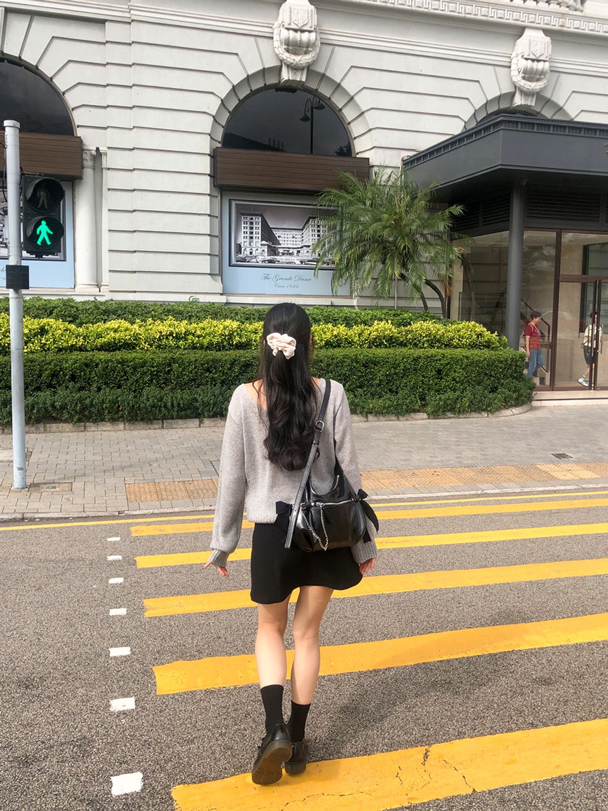 오부니(OVUNI) 벨티드 리본백_블랙