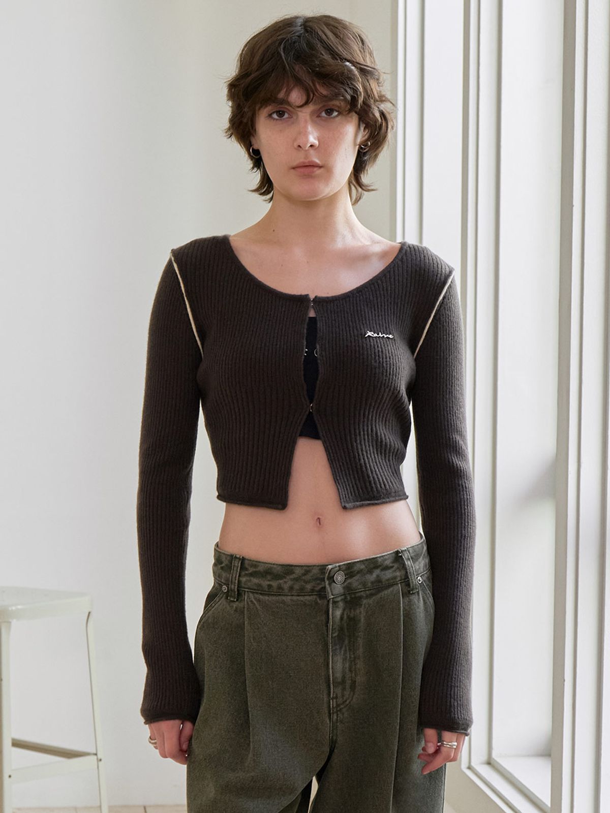 레이브(RAIVE) Cropped Bolero Knit Cardigan VK5AD187_2color
