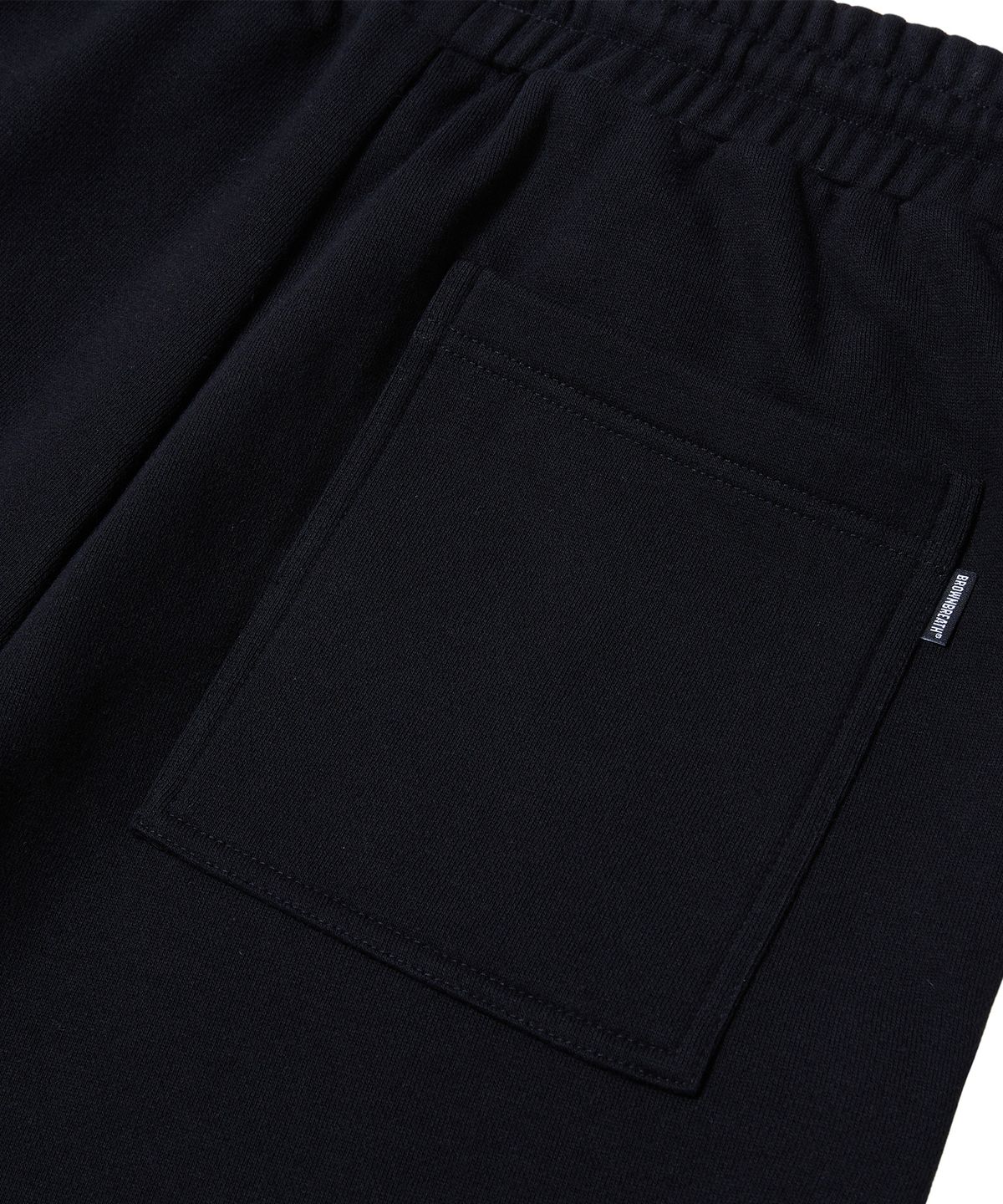 브라운브레스(BROWNBREATH) TAG WIDE SWEAT PANTS - BLACK